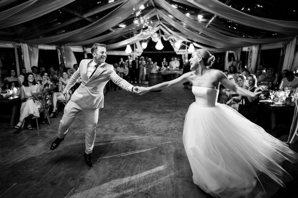 First dance with bride and groom at Deux Belettes wedding venue